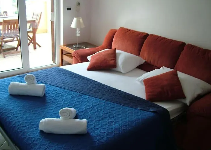 Amazing Sea View 6 P 아파트