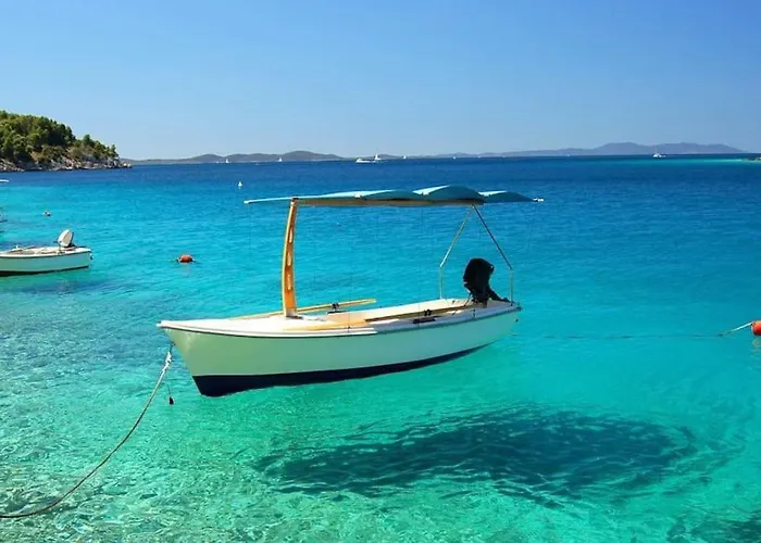 Amazing Sea View 6 P * 흐바르